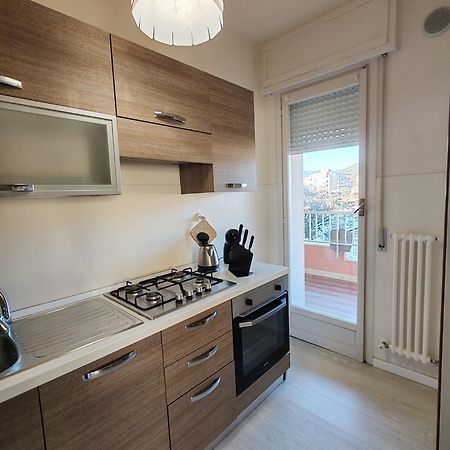 Relax Al Mare Appartement Vallecrosia Buitenkant foto