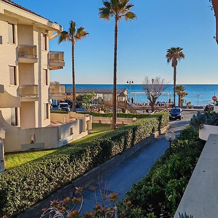Relax Al Mare Appartement Vallecrosia Buitenkant foto